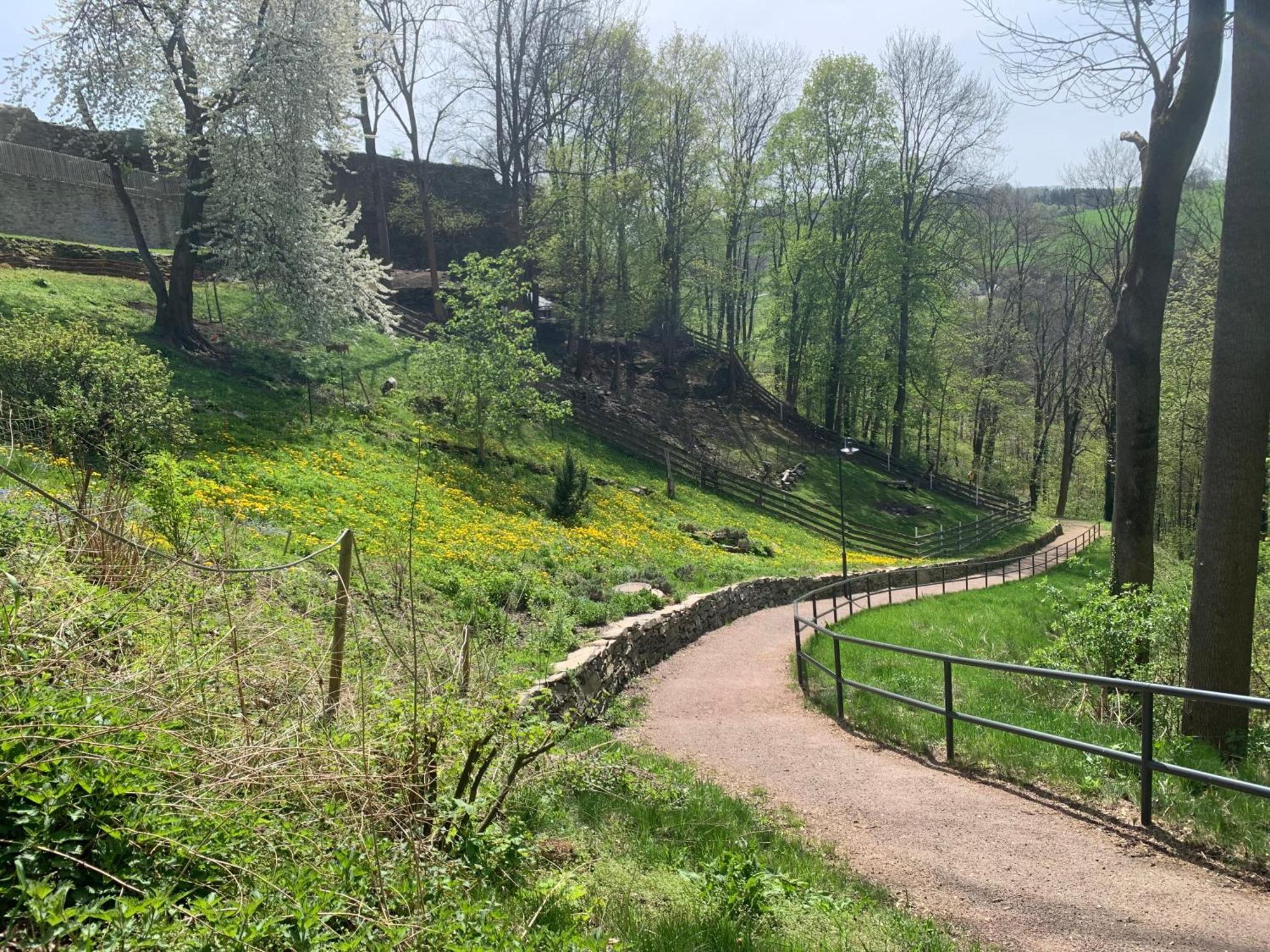 Am Schloss Wolkenstein, 75M2, 2Br, Babybett Luaran gambar